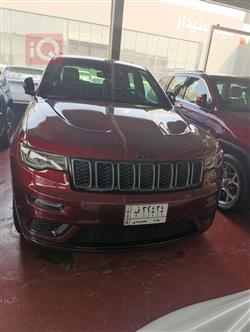 جیپ گراند شیرۆکی